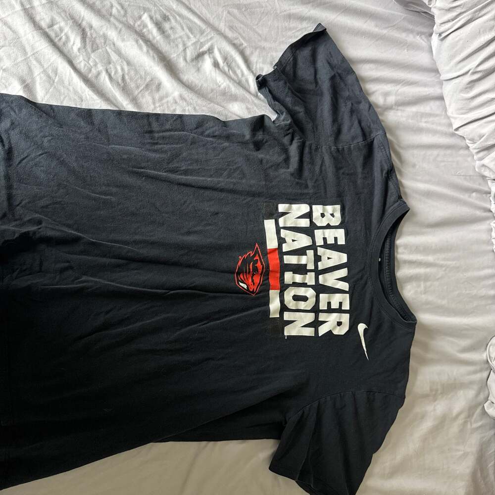 Nike Men's Oregon State Beavers Beaver Nation Graphic T-Shirt Black